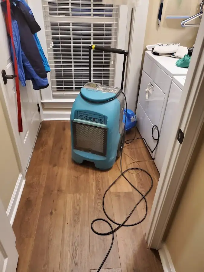 Commercial dehumidifier deployed for Crawl Space Restoration in Fairmont